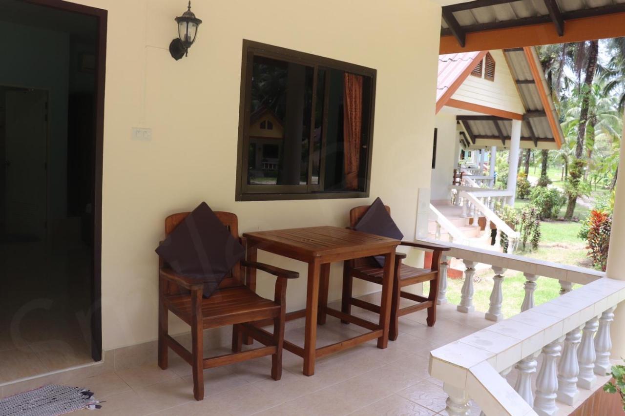 קאו לק Smilebeach Resort Khaolak מראה חיצוני תמונה