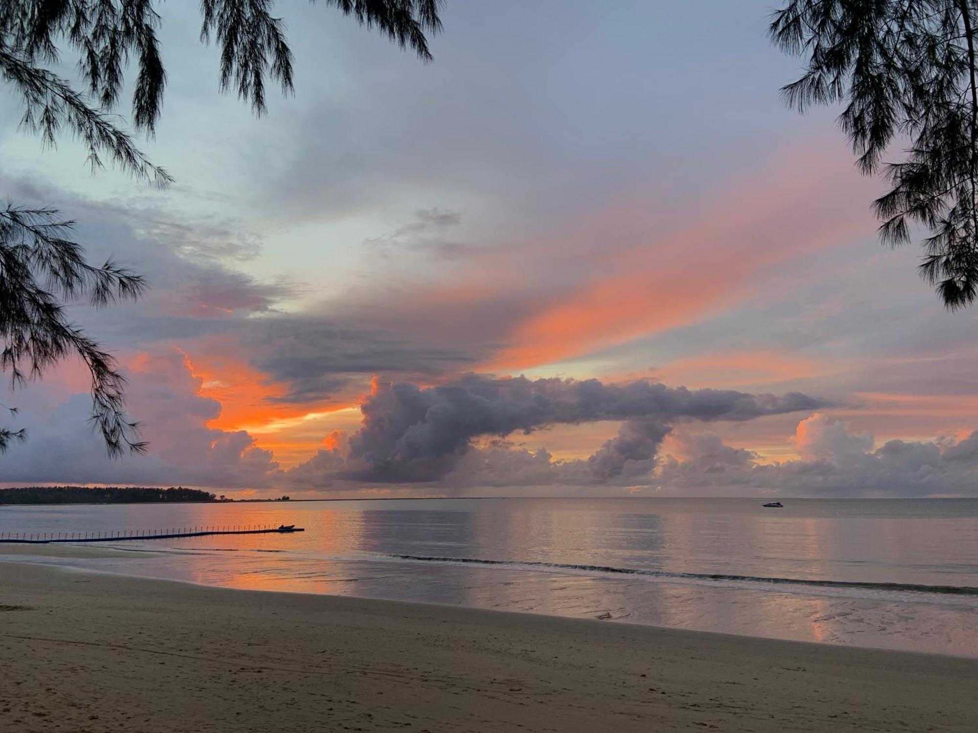 קאו לק Smilebeach Resort Khaolak מראה חיצוני תמונה